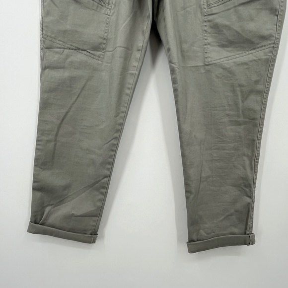 NWT Democracy Ab Technology Cropped Cargo Pants, size 14 Taupe Khaki - Picture 7 of 8